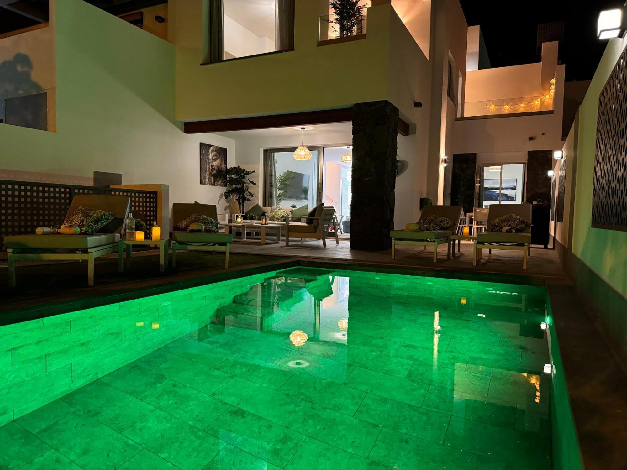 Welcome To Villa Bali A Luxurious Modern Getaway Los Cristianos (Tenerife) Exterior foto