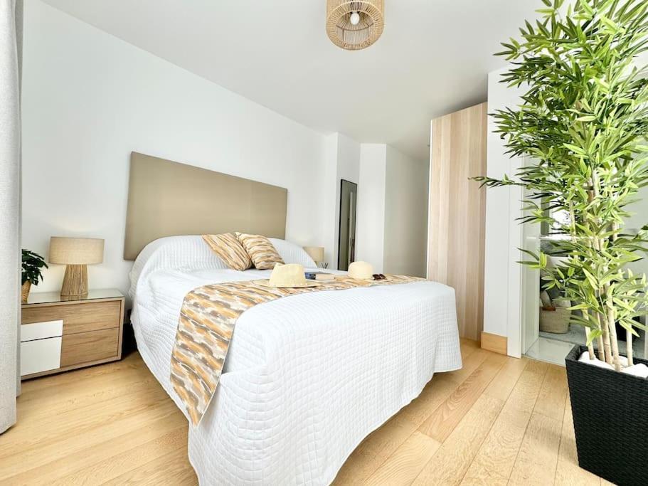 Welcome To Villa Bali A Luxurious Modern Getaway Los Cristianos (Tenerife) Exterior foto